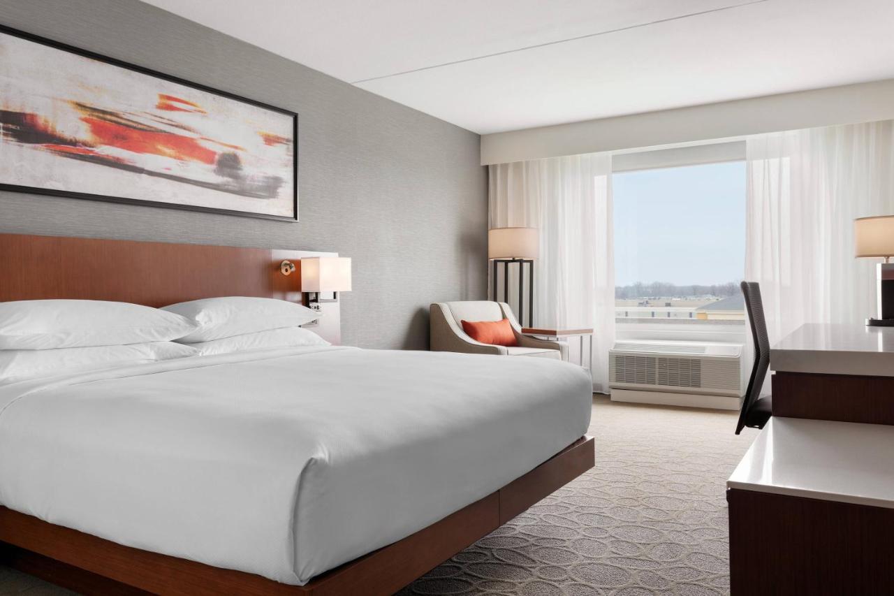 Delta Hotels By Marriott Indianapolis Airport מראה חיצוני תמונה